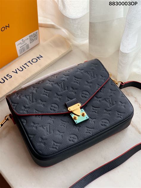 lv metis pochette review|louis vuitton pochette metis navy.